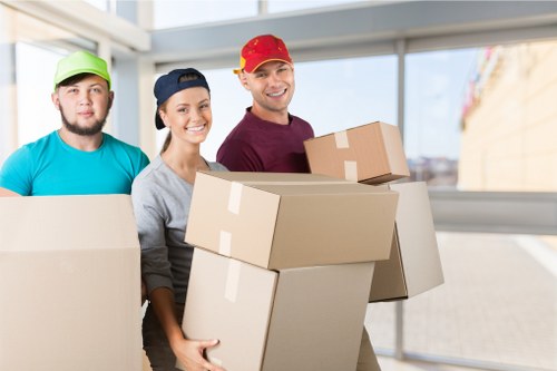 Removal companies in Putney helping with a home move