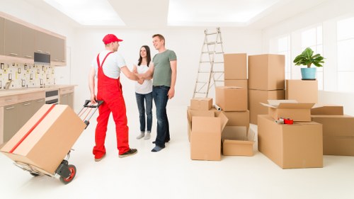 Putney man with a van for local removals and deliveries